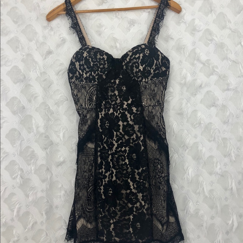 Black lace dress Ark & Co